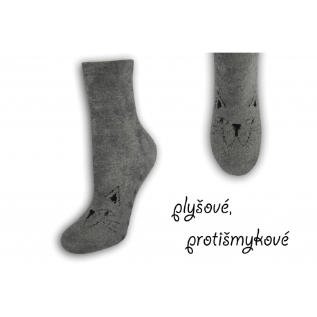 Sivé plyšové protišmykové ponožky