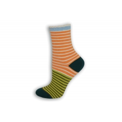 Pásikavé oranžovo-zelené dámske ponožky