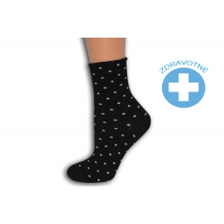 Čierne zdravotné ponožky s bodkami