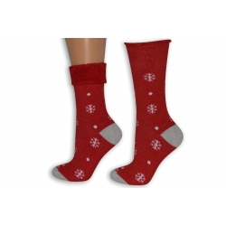 OBVOD 44 cm. Vianočné červené ponožky s vločkami
