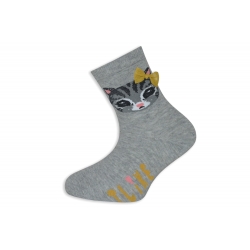 Sivé detské ponožky s mačičkou.